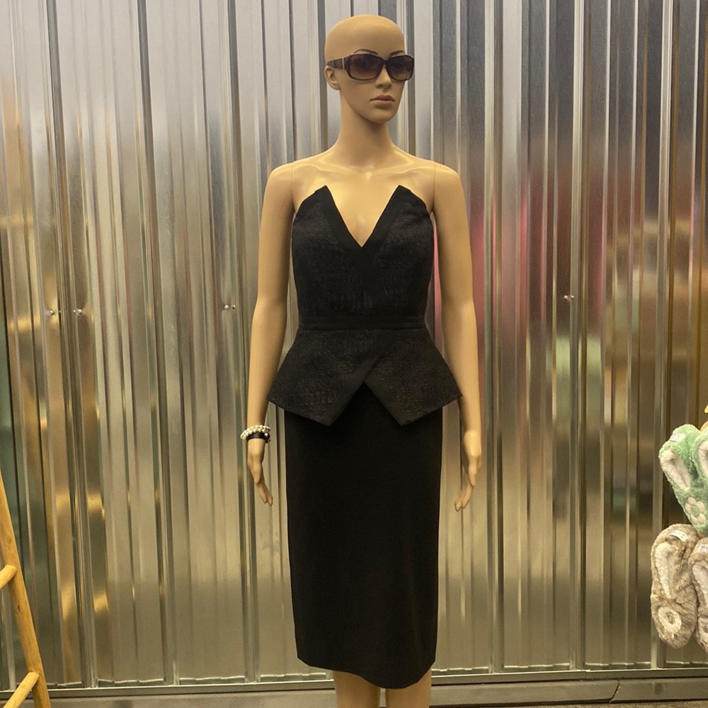 Tamara Mellon strapless dress